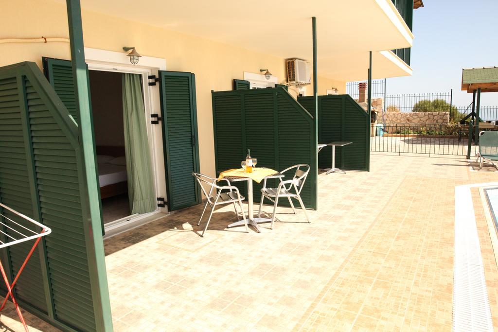 Agnantio Apartment Eleios-Pronnoi Exterior photo